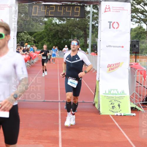14.06.2026 - 7 Türme Triathlon Andreas Tolksdorf http://msf.ph/oto/9799582 14.06.2026 15:24:47 Ziel 873, 950, 959, 1019 meine-sportfotos.de