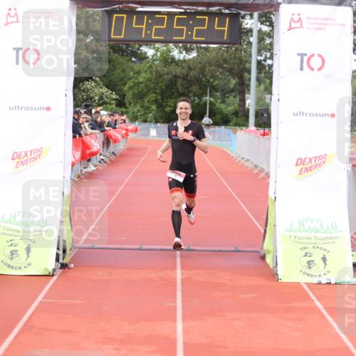 14.06.2026 - 7 Türme Triathlon Andreas Tolksdorf http://msf.ph/oto/9799606 14.06.2026 15:25:23 Ziel 746 meine-sportfotos.de