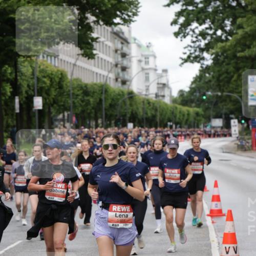 14.06.2026 - REWE Women's Run Jannik Wohlers http://msf.ph/oto/9799641 14.06.2026 10:39:20 Laufen 7, 5212, 5403, 57 meine-sportfotos.de