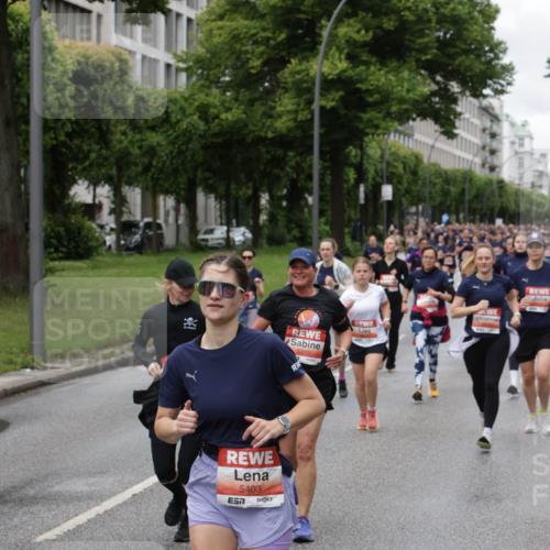 14.06.2026 - REWE Women's Run Jannik Wohlers http://msf.ph/oto/9799653 14.06.2026 10:39:22 Laufen 5403, 7 meine-sportfotos.de