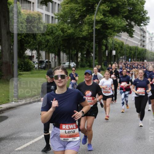 14.06.2026 - REWE Women's Run Jannik Wohlers http://msf.ph/oto/9799656 14.06.2026 10:39:23 Laufen 5403 meine-sportfotos.de