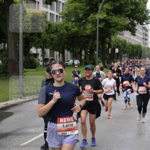 14.06.2026 - REWE Women's Run Jannik Wohlers http://msf.ph/oto/9799659 14.06.2026 10:39:23 Laufen 5403, 5212 meine-sportfotos.de