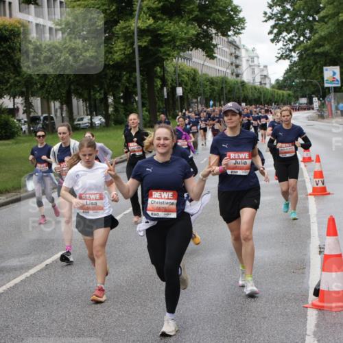 14.06.2026 - REWE Women's Run Jannik Wohlers http://msf.ph/oto/9799668 14.06.2026 10:39:25 Laufen 5675, 6777, 57 meine-sportfotos.de