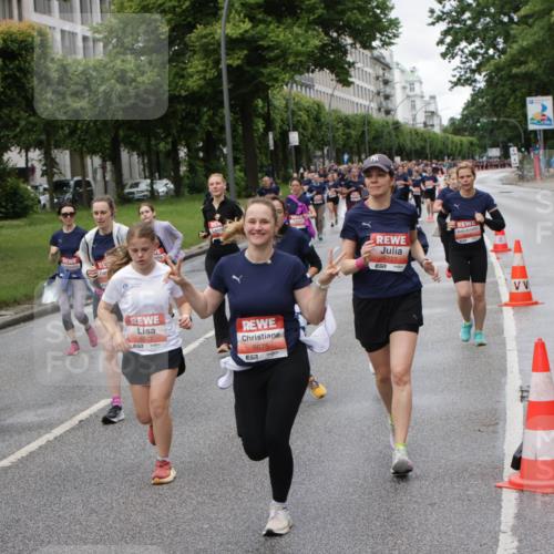 14.06.2026 - REWE Women's Run Jannik Wohlers http://msf.ph/oto/9799669 14.06.2026 10:39:25 Laufen 5821, 5675, 57, 5777 meine-sportfotos.de
