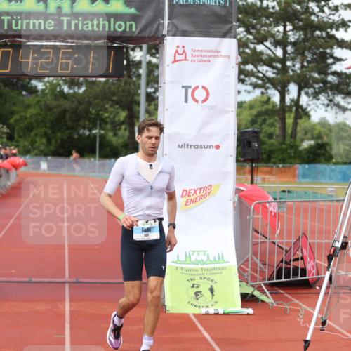 14.06.2026 - 7 Türme Triathlon Andreas Tolksdorf http://msf.ph/oto/9799670 14.06.2026 15:26:10 Ziel 999 meine-sportfotos.de
