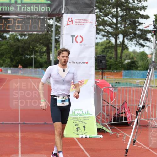 14.06.2026 - 7 Türme Triathlon Andreas Tolksdorf http://msf.ph/oto/9799673 14.06.2026 15:26:10 Ziel 999 meine-sportfotos.de