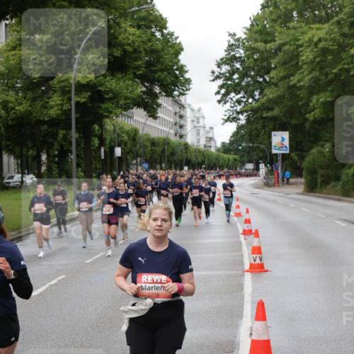 14.06.2026 - REWE Women's Run Jannik Wohlers http://msf.ph/oto/9799693 14.06.2026 10:39:29 Laufen 5226 meine-sportfotos.de