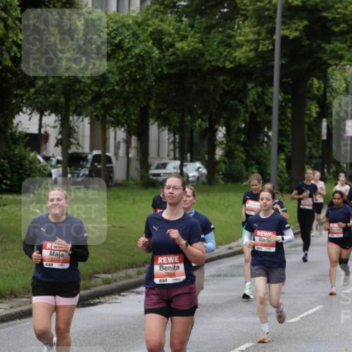 14.06.2026 - REWE Women's Run Jannik Wohlers http://msf.ph/oto/9799701 14.06.2026 10:39:33 Laufen 5112, 7, 5233, 7, 657 meine-sportfotos.de