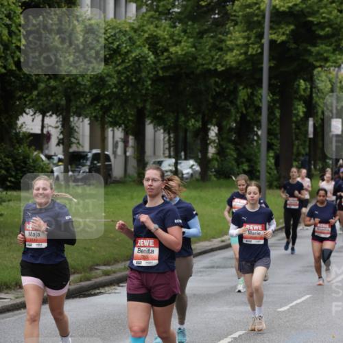 14.06.2026 - REWE Women's Run Jannik Wohlers http://msf.ph/oto/9799705 14.06.2026 10:39:33 Laufen 5112, 5233, 57 meine-sportfotos.de
