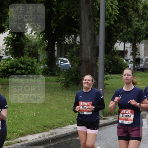 14.06.2026 - REWE Women's Run Jannik Wohlers http://msf.ph/oto/9799725 14.06.2026 10:39:34 Laufen 5112, 57, 5233, 517 meine-sportfotos.de