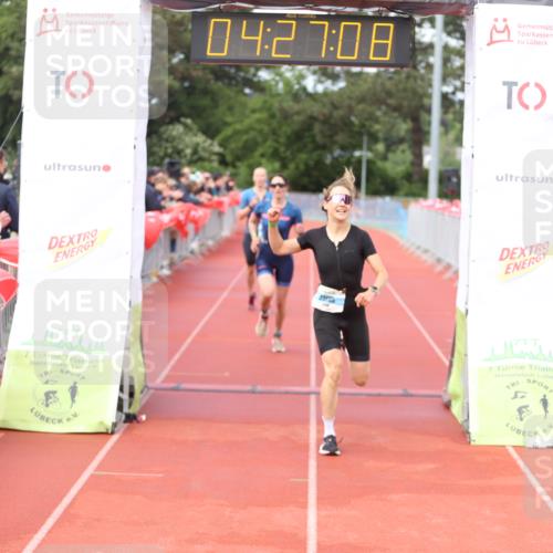 14.06.2026 - 7 Türme Triathlon Andreas Tolksdorf http://msf.ph/oto/9799766 14.06.2026 15:27:07 Ziel 925, 1161, 1170 meine-sportfotos.de
