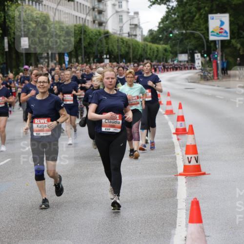 14.06.2026 - REWE Women's Run Jannik Wohlers http://msf.ph/oto/9799816 14.06.2026 10:39:42 Laufen 5455, 5886, 7, 8, 9 meine-sportfotos.de