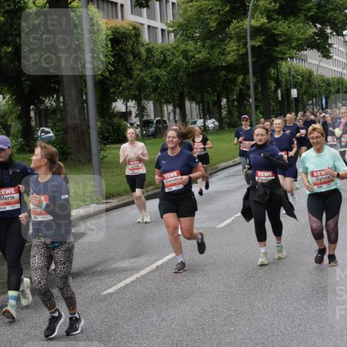 14.06.2026 - REWE Women's Run Jannik Wohlers http://msf.ph/oto/9799891 14.06.2026 10:39:46 Laufen 5991 meine-sportfotos.de