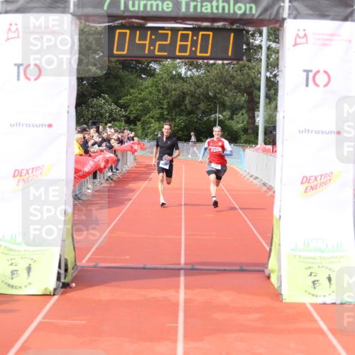 14.06.2026 - 7 Türme Triathlon Andreas Tolksdorf http://msf.ph/oto/9799907 14.06.2026 15:28:00 Ziel 906, 1171 meine-sportfotos.de