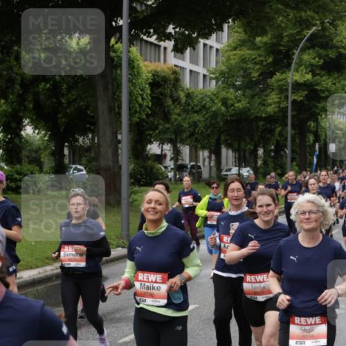 14.06.2026 - REWE Women's Run Jannik Wohlers http://msf.ph/oto/9799942 14.06.2026 10:39:51 Laufen 5454, 5532, 6054, 6056, 7 meine-sportfotos.de