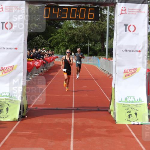 14.06.2026 - 7 Türme Triathlon Andreas Tolksdorf http://msf.ph/oto/9800098 14.06.2026 15:30:05 Ziel 1147, 1710 meine-sportfotos.de