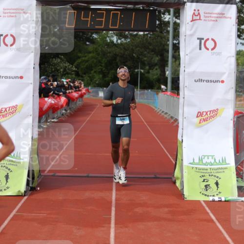 14.06.2026 - 7 Türme Triathlon Andreas Tolksdorf http://msf.ph/oto/9800130 14.06.2026 15:30:09 Ziel 1147, 1710 meine-sportfotos.de