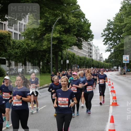 14.06.2026 - REWE Women's Run Jannik Wohlers http://msf.ph/oto/9800172 14.06.2026 10:40:16 Laufen 5274, 5892 meine-sportfotos.de