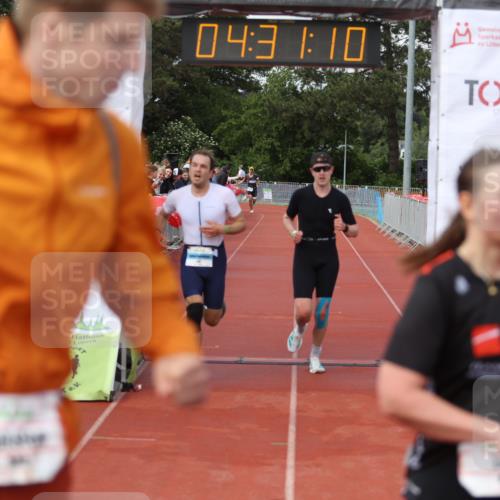 14.06.2026 - 7 Türme Triathlon Andreas Tolksdorf http://msf.ph/oto/9800213 14.06.2026 15:31:09 Ziel 888, 974, 991, 1166, 1720 meine-sportfotos.de