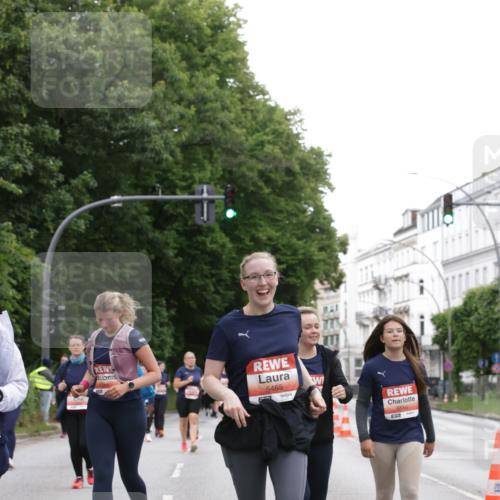 14.06.2026 - REWE Women's Run Jannik Wohlers http://msf.ph/oto/9800240 14.06.2026 11:03:06 Laufen 5465 meine-sportfotos.de