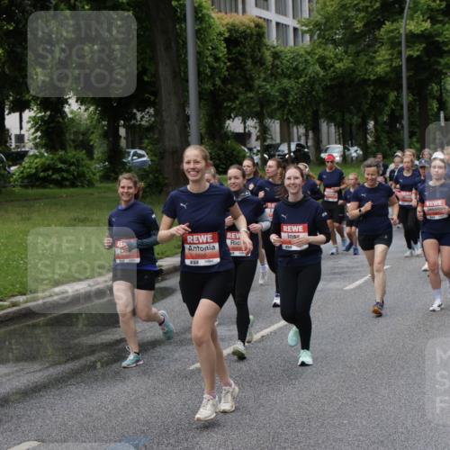 14.06.2026 - REWE Women's Run Jannik Wohlers http://msf.ph/oto/9800249 14.06.2026 10:40:25 Laufen 5656 meine-sportfotos.de