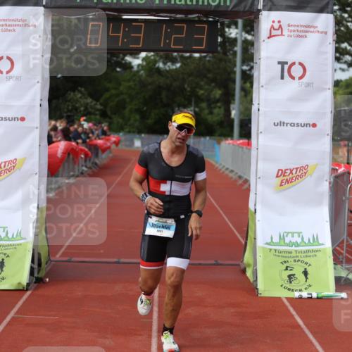 14.06.2026 - 7 Türme Triathlon Andreas Tolksdorf http://msf.ph/oto/9800255 14.06.2026 15:31:22 Ziel 1091 meine-sportfotos.de