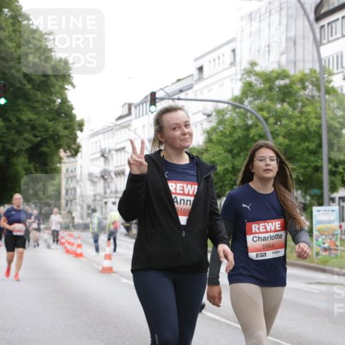 14.06.2026 - REWE Women's Run Jannik Wohlers http://msf.ph/oto/9800269 14.06.2026 11:03:09 Laufen 5165, 5554, 1 meine-sportfotos.de