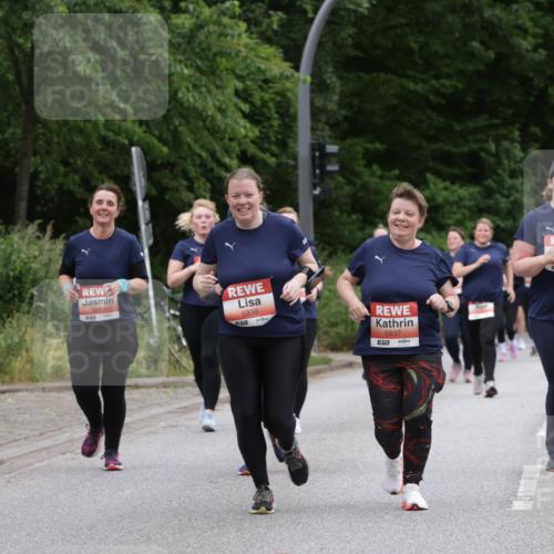 14.06.2026 - REWE Women's Run Jannik Wohlers http://msf.ph/oto/9800292 14.06.2026 11:03:14 Laufen 5938, 5937, 211 meine-sportfotos.de