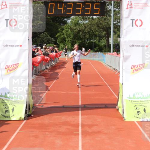 14.06.2026 - 7 Türme Triathlon Andreas Tolksdorf http://msf.ph/oto/9800466 14.06.2026 15:33:34 Ziel 643, 665 meine-sportfotos.de