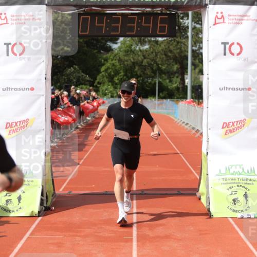 14.06.2026 - 7 Türme Triathlon Andreas Tolksdorf http://msf.ph/oto/9800515 14.06.2026 15:33:44 Ziel 649, 665, 1104, 1158 meine-sportfotos.de