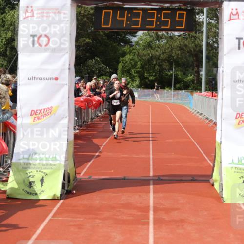 14.06.2026 - 7 Türme Triathlon Andreas Tolksdorf http://msf.ph/oto/9800538 14.06.2026 15:33:58 Ziel 898 meine-sportfotos.de