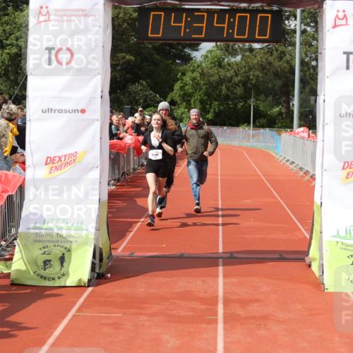 14.06.2026 - 7 Türme Triathlon Andreas Tolksdorf http://msf.ph/oto/9800545 14.06.2026 15:33:59 Ziel 898 meine-sportfotos.de
