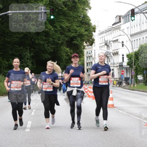 14.06.2026 - REWE Women's Run Jannik Wohlers http://msf.ph/oto/9800566 14.06.2026 11:04:07 Laufen 1 meine-sportfotos.de