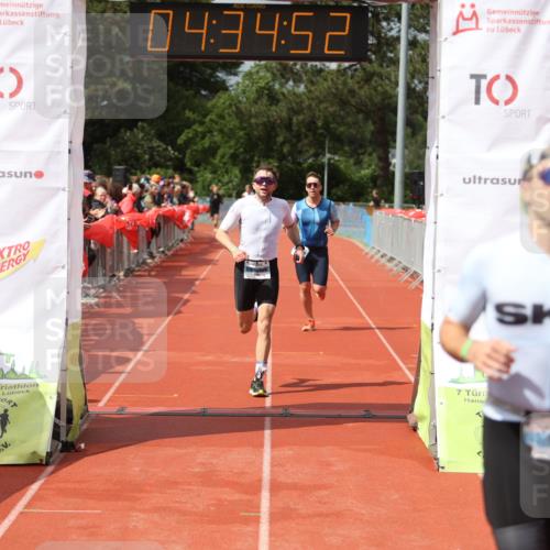 14.06.2026 - 7 Türme Triathlon Andreas Tolksdorf http://msf.ph/oto/9800668 14.06.2026 15:34:51 Ziel 951, 955, 1007, 1126, 1146 meine-sportfotos.de