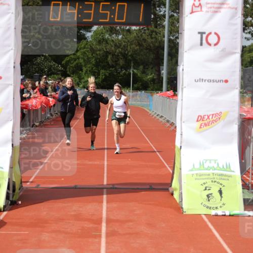 14.06.2026 - 7 Türme Triathlon Andreas Tolksdorf http://msf.ph/oto/9800705 14.06.2026 15:35:00 Ziel 955, 1146, 1185 meine-sportfotos.de