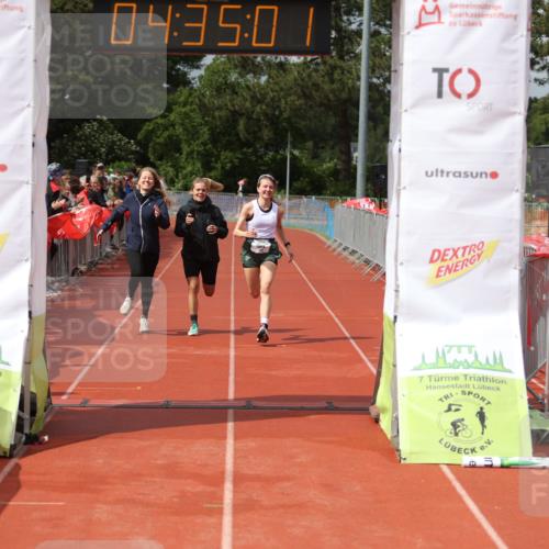 14.06.2026 - 7 Türme Triathlon Andreas Tolksdorf http://msf.ph/oto/9800709 14.06.2026 15:35:00 Ziel 955, 1146, 1185 meine-sportfotos.de