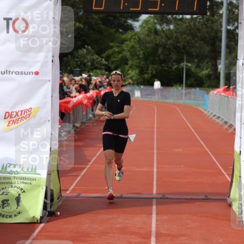 14.06.2026 - 7 Türme Triathlon Andreas Tolksdorf http://msf.ph/oto/9800718 14.06.2026 15:35:09 Ziel 1185, 1731 meine-sportfotos.de