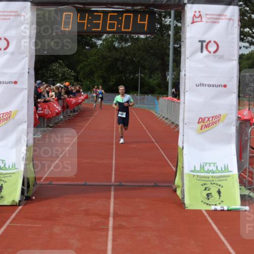 14.06.2026 - 7 Türme Triathlon Andreas Tolksdorf http://msf.ph/oto/9800806 14.06.2026 15:36:02 Ziel 1116, 1703 meine-sportfotos.de