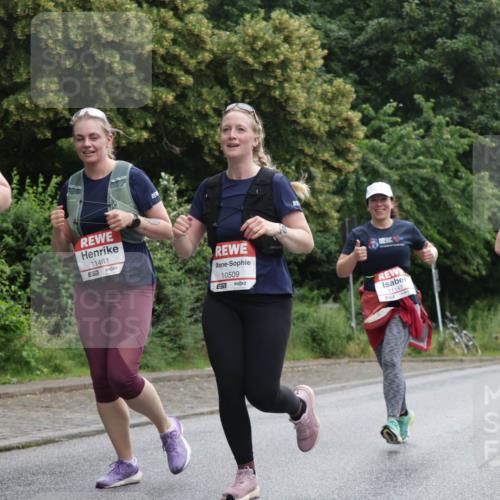 14.06.2026 - REWE Women's Run Jannik Wohlers http://msf.ph/oto/9801022 14.06.2026 10:08:34 Laufen 10432, 657, 11461, 10509, 57, 11143, 11166 meine-sportfotos.de