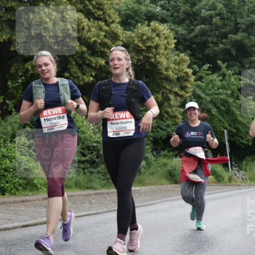 14.06.2026 - REWE Women's Run Jannik Wohlers http://msf.ph/oto/9801026 14.06.2026 10:08:34 Laufen 32, 11461, 7, 10509, 11166 meine-sportfotos.de