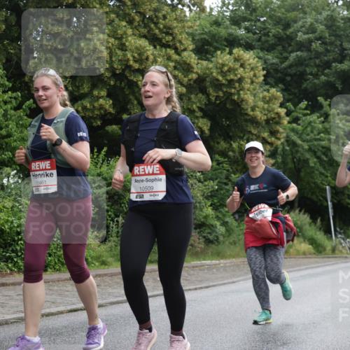 14.06.2026 - REWE Women's Run Jannik Wohlers http://msf.ph/oto/9801032 14.06.2026 10:08:34 Laufen 11461, 10509, 51, 11166 meine-sportfotos.de