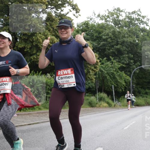 14.06.2026 - REWE Women's Run Jannik Wohlers http://msf.ph/oto/9801050 14.06.2026 10:08:36 Laufen 11143, 11166, 57 meine-sportfotos.de