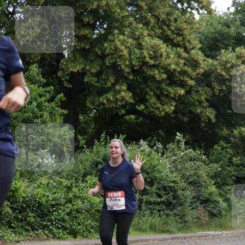 14.06.2026 - REWE Women's Run Jannik Wohlers http://msf.ph/oto/9801107 14.06.2026 10:08:56 Laufen 10038, 51 meine-sportfotos.de