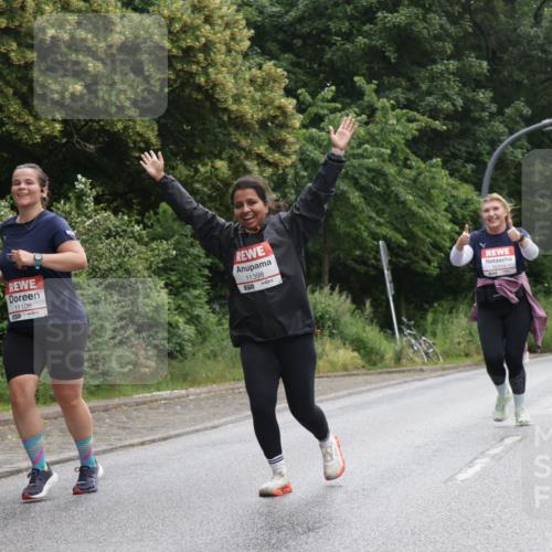 14.06.2026 - REWE Women's Run Jannik Wohlers http://msf.ph/oto/9801134 14.06.2026 10:09:01 Laufen 11106, 11398, 657, 10314 meine-sportfotos.de