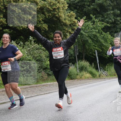14.06.2026 - REWE Women's Run Jannik Wohlers http://msf.ph/oto/9801139 14.06.2026 10:09:01 Laufen 11106, 11398, 657, 10314 meine-sportfotos.de