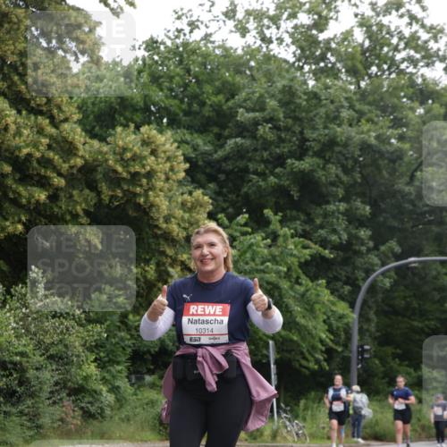 14.06.2026 - REWE Women's Run Jannik Wohlers http://msf.ph/oto/9801148 14.06.2026 10:09:03 Laufen 10314, 7 meine-sportfotos.de