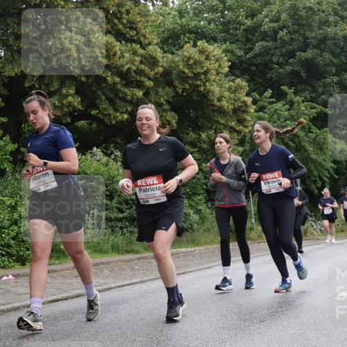 14.06.2026 - REWE Women's Run Jannik Wohlers http://msf.ph/oto/9801174 14.06.2026 10:09:13 Laufen 10330, 517, 10202, 10758 meine-sportfotos.de