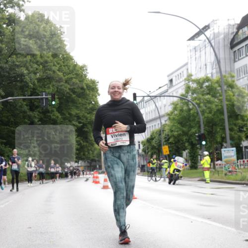 14.06.2026 - REWE Women's Run Jannik Wohlers http://msf.ph/oto/9801177 14.06.2026 10:09:14 Laufen 10570, 7 meine-sportfotos.de