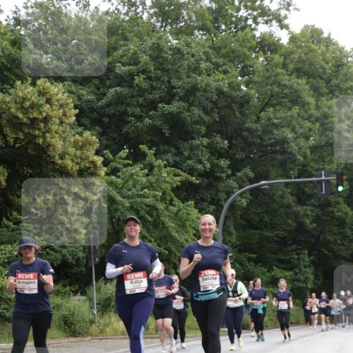 14.06.2026 - REWE Women's Run Jannik Wohlers http://msf.ph/oto/9801200 14.06.2026 10:09:20 Laufen 10143, 10209, 10619 meine-sportfotos.de