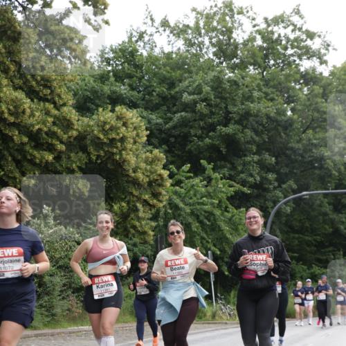 14.06.2026 - REWE Women's Run Jannik Wohlers http://msf.ph/oto/9801282 14.06.2026 10:09:36 Laufen 11072, 57, 11381, 11380, 10698 meine-sportfotos.de